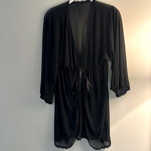 Hanky Panky Black lace trimmed Robe Lingerie deep V neck